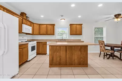 410 Monmouth Avenue, Ocean Gate, NJ 08740 - Photo 18