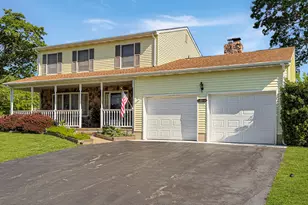 2104 Serpentine Dr, Lacey Township, NJ 08734 - Photo 2