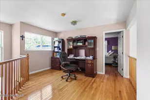 5 Yardley Manor Dr, Matawan, NJ 07747 - Photo 16