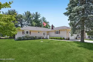 22 Cabrillo Blvd, Toms River Township, NJ 08757 - Photo 2