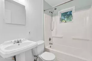 77 Poricy Ln, Red Bank, NJ 07701 - Photo 20
