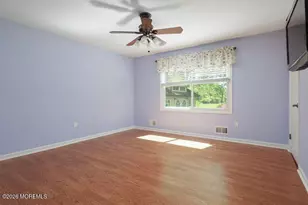 3 Baskenridge Dr, Middletown, NJ 07748 - Photo 12