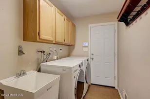 3 Baskenridge Dr, Middletown, NJ 07748 - Photo 20