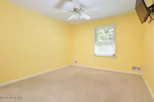 3 Baskenridge Dr, Middletown, NJ 07748 - Photo 16