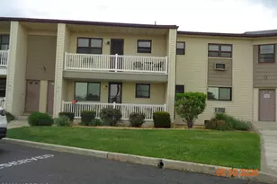 132 Wharfside Dr, Monmouth Beach, NJ 07750 - Photo 1