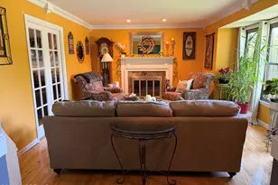 49 Prescott Pl, Freehold, NJ 07728 - Photo 8