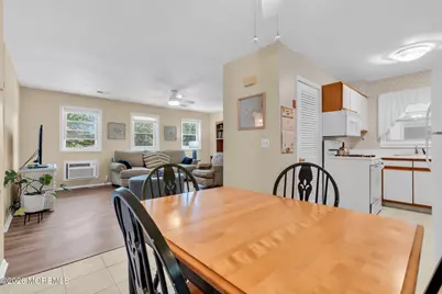 601 Mistletoe Avenue #9, Point Pleasant, NJ 08742 - Photo 8