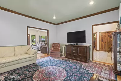 26 Crosswicks Ellisdale Road, North Hanover Township, NJ 08016 - Photo 8