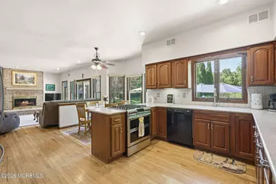 26 Crosswicks Ellisdale Road, Burlington, NJ 08016 - Photo 12