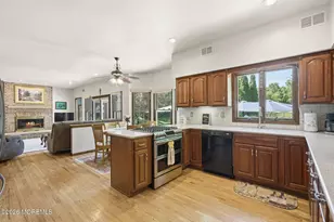 26 Crosswicks Ellisdale Rd, Burlington, NJ 08016 - Photo 12