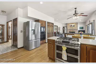 26 Crosswicks Ellisdale Road, North Hanover Township, NJ 08016 - Photo 16