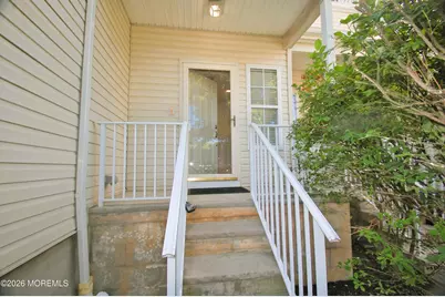 574 Beachway Avenue #7, Keansburg, NJ 07734 - Photo 2