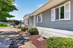404 Whyatt Ct, Forked River, NJ 08731 - Photo 4