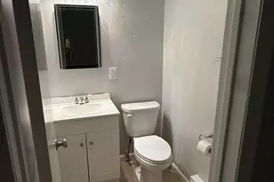 10 Pine Cluster Cir, Manalapan Township, NJ 07726 - Photo 14