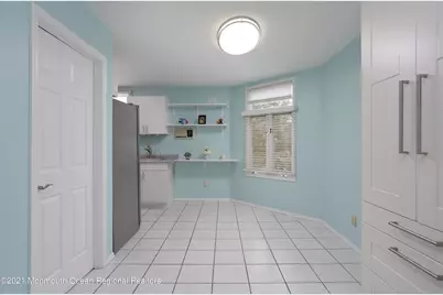 100 1st Street #11, Keyport, NJ 07735 - Photo 6