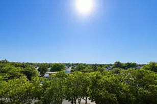 422 N Ocean Blvd, Long Branch, NJ 07740 - Photo 38
