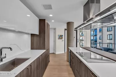 350 Ocean Avenue #403, Long Branch, NJ 07740 - Photo 6
