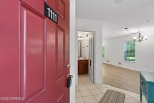 1111 Morning Glory Dr, Monroe Township, NJ 08831 - Photo 4