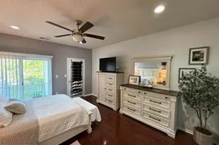 3806 Corral Ct, Freehold, NJ 07728 - Photo 10