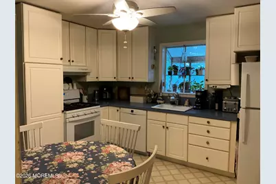 9 Lexington Road, Howell Township, NJ 07731 - Photo 4
