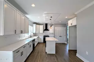 510 4th Ave, Brick, NJ 08724 - Photo 6