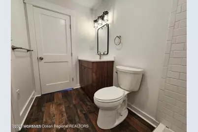 105 Summit Avenue, Belford, NJ 07718 - Photo 10