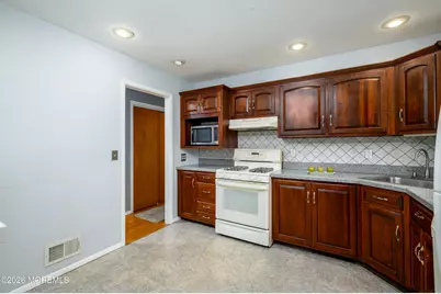 409 Fairfield Way, Neptune Township, NJ 07753 - Photo 6