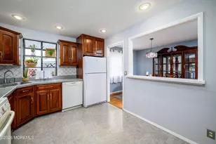 409 Fairfield Way, Neptune Township, NJ 07753 - Photo 4