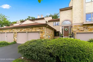 49 Woodmont Dr, Lawrenceville, NJ 08648 - Photo 1