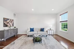 330 Princeton Court, Shrewsbury, NJ 07702 - Photo 12