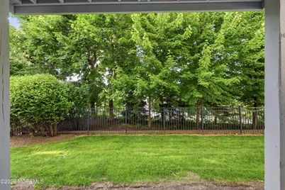 330 Princeton Court, Shrewsbury, NJ 07702 - Photo 32
