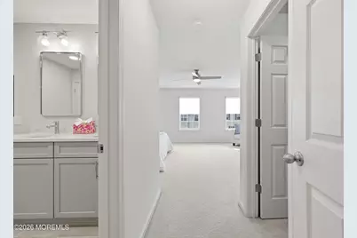 330 Princeton Court, Shrewsbury, NJ 07702 - Photo 20