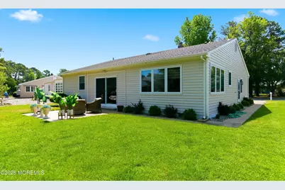 16 Crescent Drive, Toms River Township, NJ 08757 - Photo 26