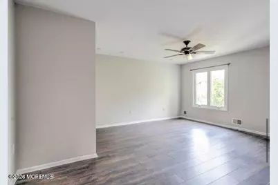 20 Tower Hill Drive #1009, Red Bank, NJ 07701 - Photo 14