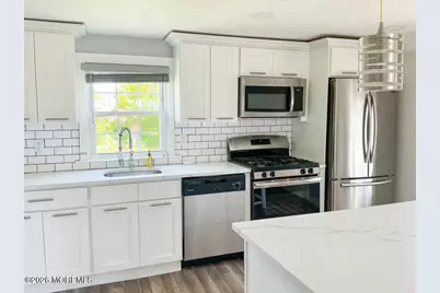 37 Myrtle Avenue, Keyport, NJ 07735 - Photo 6