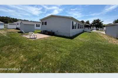 706 Evergreen Court, Whiting, NJ 08759 - Photo 4