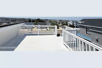 212 N Barnegat Avenue, Surf City, NJ 08008 - Photo 4