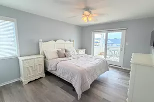 212 N Barnegat Ave, Surf City, NJ 08008 - Photo 12