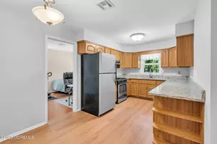 10 Sheridan Rd, Toms River Township, NJ 08757 - Photo 8