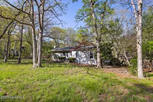543 Newtons Corner Rd, Howell Township, NJ 07731 - Photo 2