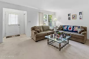 9A Patrick Henry Ct, Monroe Township, NJ 08831 - Photo 4