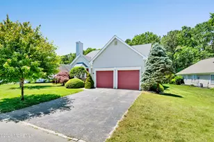 52 Skyline Dr, Lakewood, NJ 08701 - Photo 28