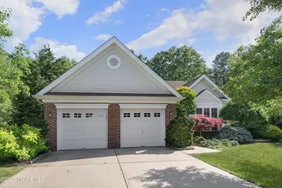 7 Oakhill Court, Jackson, NJ 08527 - Photo 2