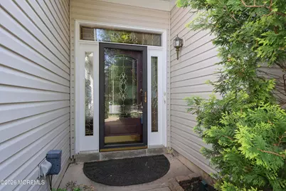 7 Oakhill Court, Jackson, NJ 08527 - Photo 4