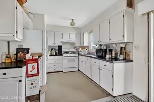 38 Tobago Ave, Toms River Township, NJ 08753 - Photo 10