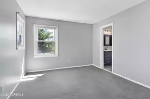 6 Stowe Ct, Freehold, NJ 07728 - Photo 22