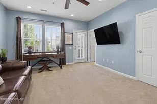 117 Beacon Ln, Eatontown, NJ 07724 - Photo 10