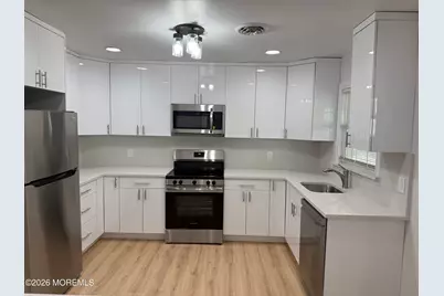 12 Juniper Lane #B, Whiting, NJ 08759 - Photo 2