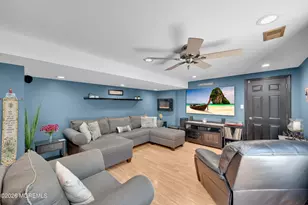 17 Eliot Rd, Manalapan Township, NJ 07726 - Photo 34