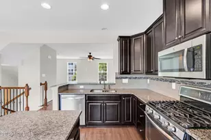 212 Spirit Wy, Brick, NJ 08723 - Photo 10